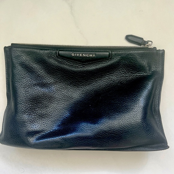 Givenchy pouch. Black leather with silver hardware. - Picture 1 of 5